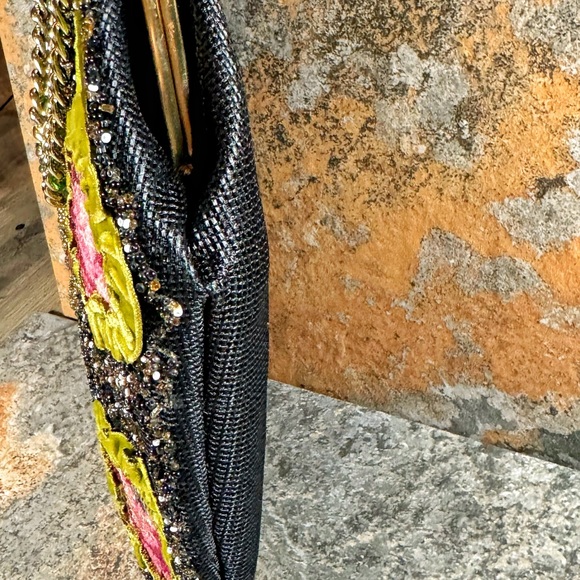 Vintage SOURE New York Bag 1960s Handcrafted Floral Beaded Needlepoint Purse EUC - Picture 6 of 13